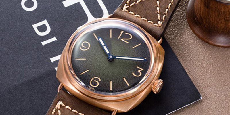 法穆兰手表保养周期结束后如何维护